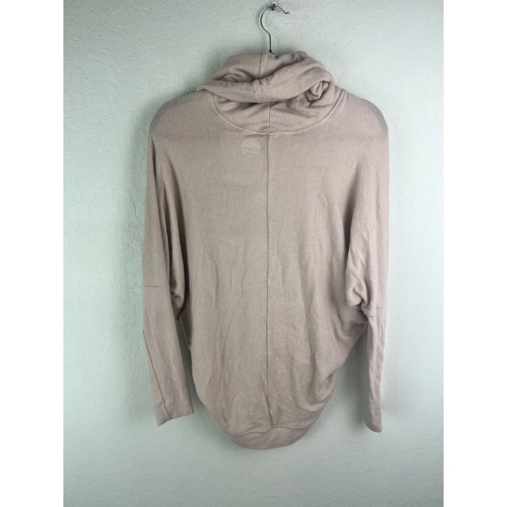 Sundown Soft‎ Lounge Pink Chizzle Cozy Time Funnel Neck Top Pink Sz Medium